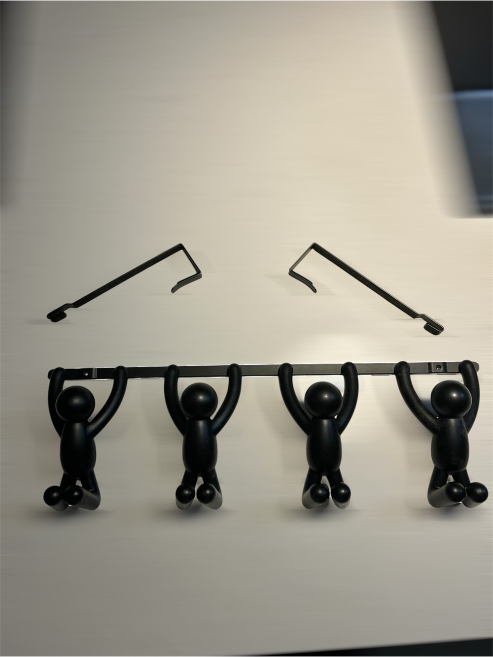 Umbra Buddy 4 Hook Over Door Wall Coat Rack Black